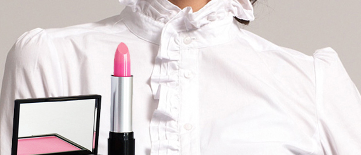 How to get lipstick out of clothes
