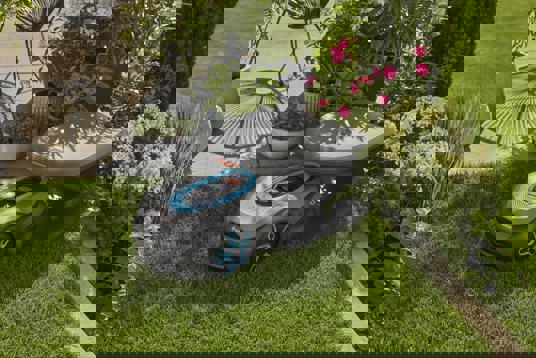 Maak je tuin schoon én win een robotgrasmaaier!