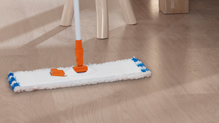 How To Clean Laminate Floors 01