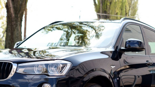 How to remove tree sap from a car