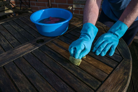 Ošetřete zahradní nábytek