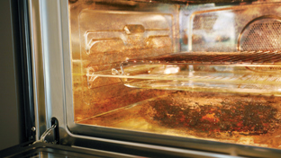 How to clean oven