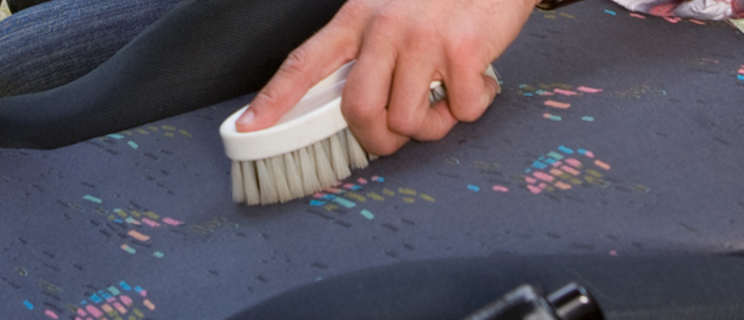 Nettoyer les sièges de voiture