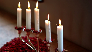 Cire de bougie sur textile