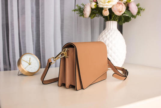 Kompletní ošetření s HG 4 v 1 pro kůži