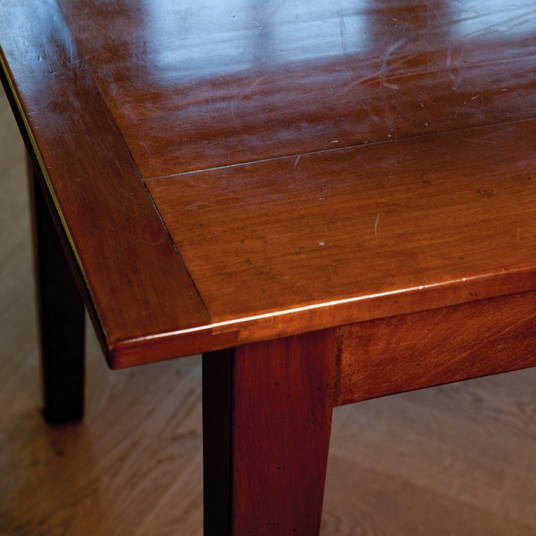 HG huile pour meubles en noyer