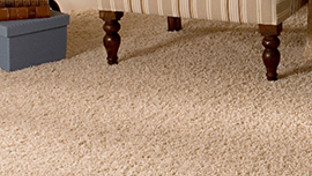 Moquette, vinile e altri tipi di rivestimenti per pavimenti