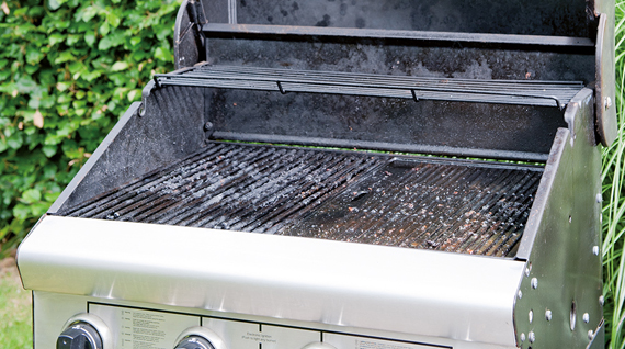 Comment nettoyer un barbecue efficacement ?